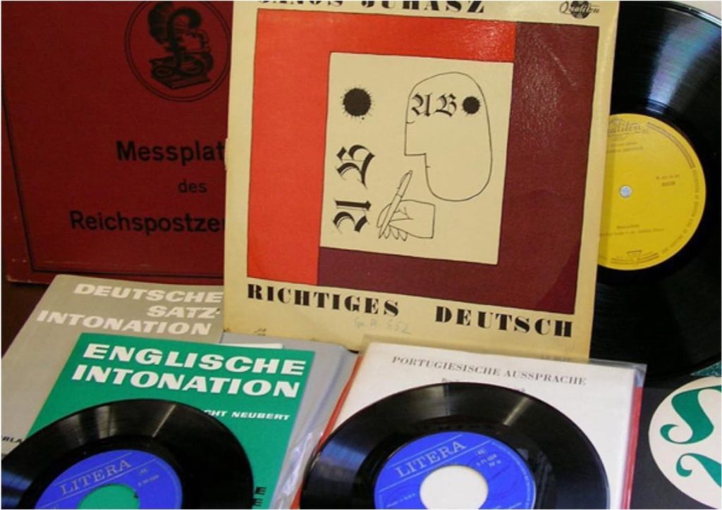 Schallplatten aus dem Phonetischen Korpus (Foto: Peter Müller)